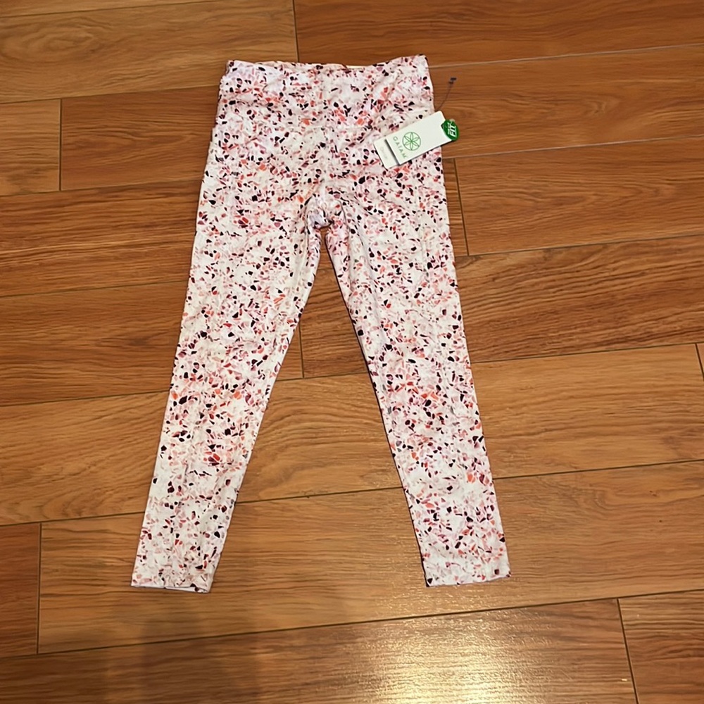 GAIAM OM HIGH RISE POCKET CAPRI XS/TP